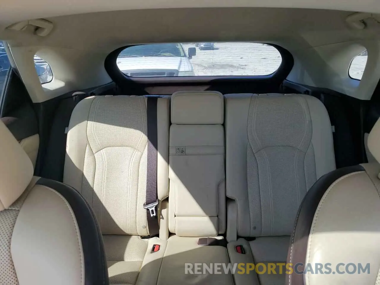 10 Фотография поврежденного автомобиля 2T2ZZMCA7KC124750 LEXUS RX350 2019