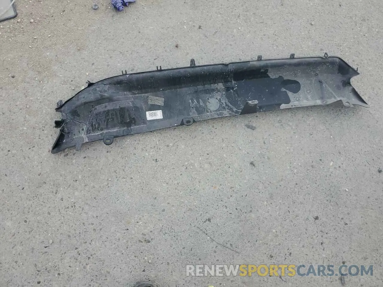 13 Photograph of a damaged car 2T2ZZMCA8KC145381 LEXUS RX350 2019