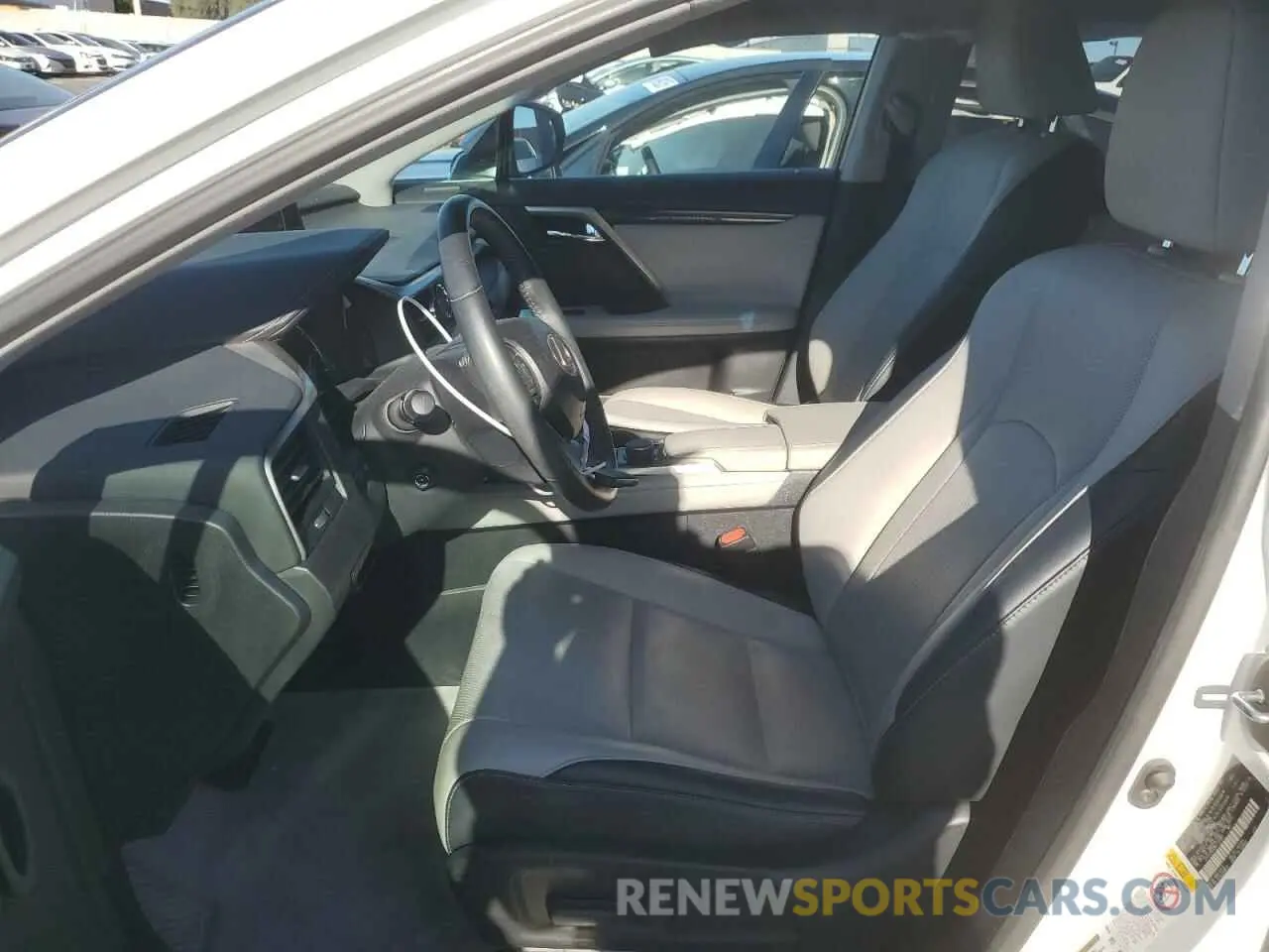 7 Фотография поврежденного автомобиля 2T2ZZMCA9KC134907 LEXUS RX350 2019