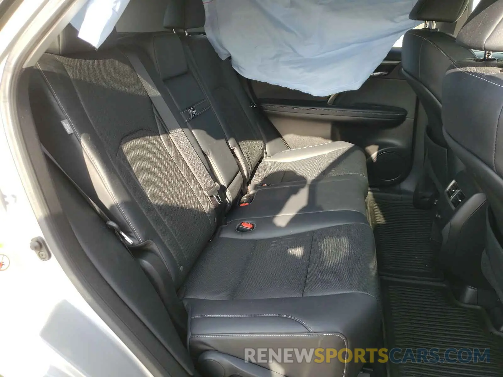 6 Photograph of a damaged car 2T2ZZMCA9KC144868 LEXUS RX350 2019