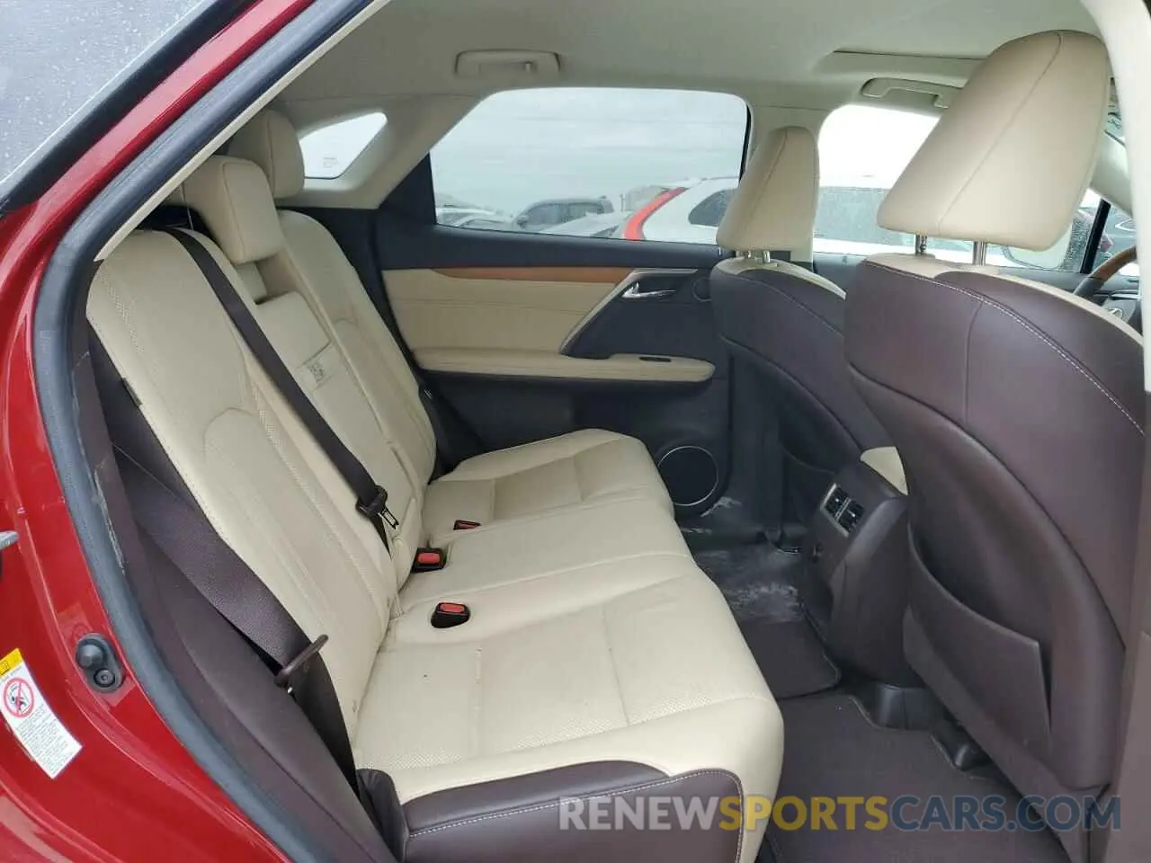 11 Photograph of a damaged car 2T2ZZMCAXKC122037 LEXUS RX350 2019