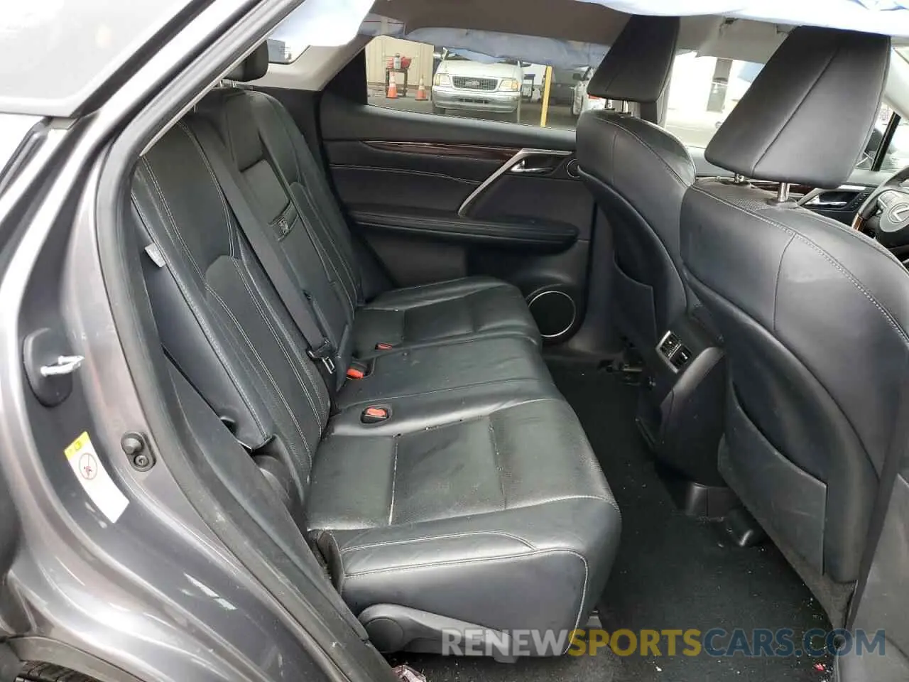 11 Фотография поврежденного автомобиля 2T2ZZMCAXKC131479 LEXUS RX350 2019
