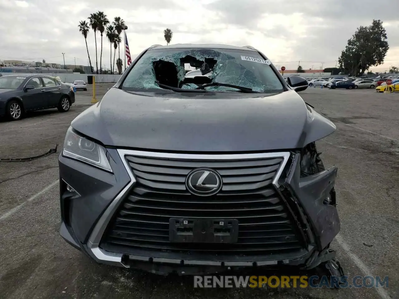 5 Фотография поврежденного автомобиля 2T2ZZMCAXKC131479 LEXUS RX350 2019
