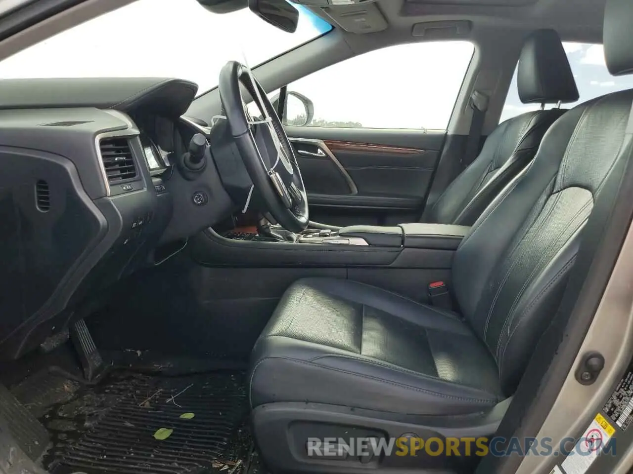 7 Photograph of a damaged car JTJBZMCA8K2041572 LEXUS RX350 2019