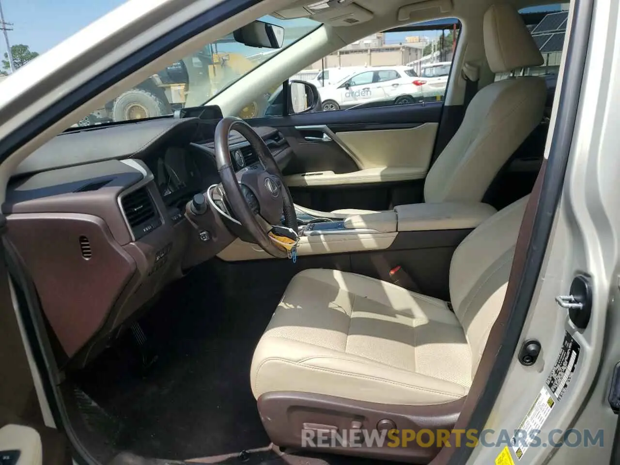 7 Photograph of a damaged car 2T2AZMAA6LC168904 LEXUS RX350 2020