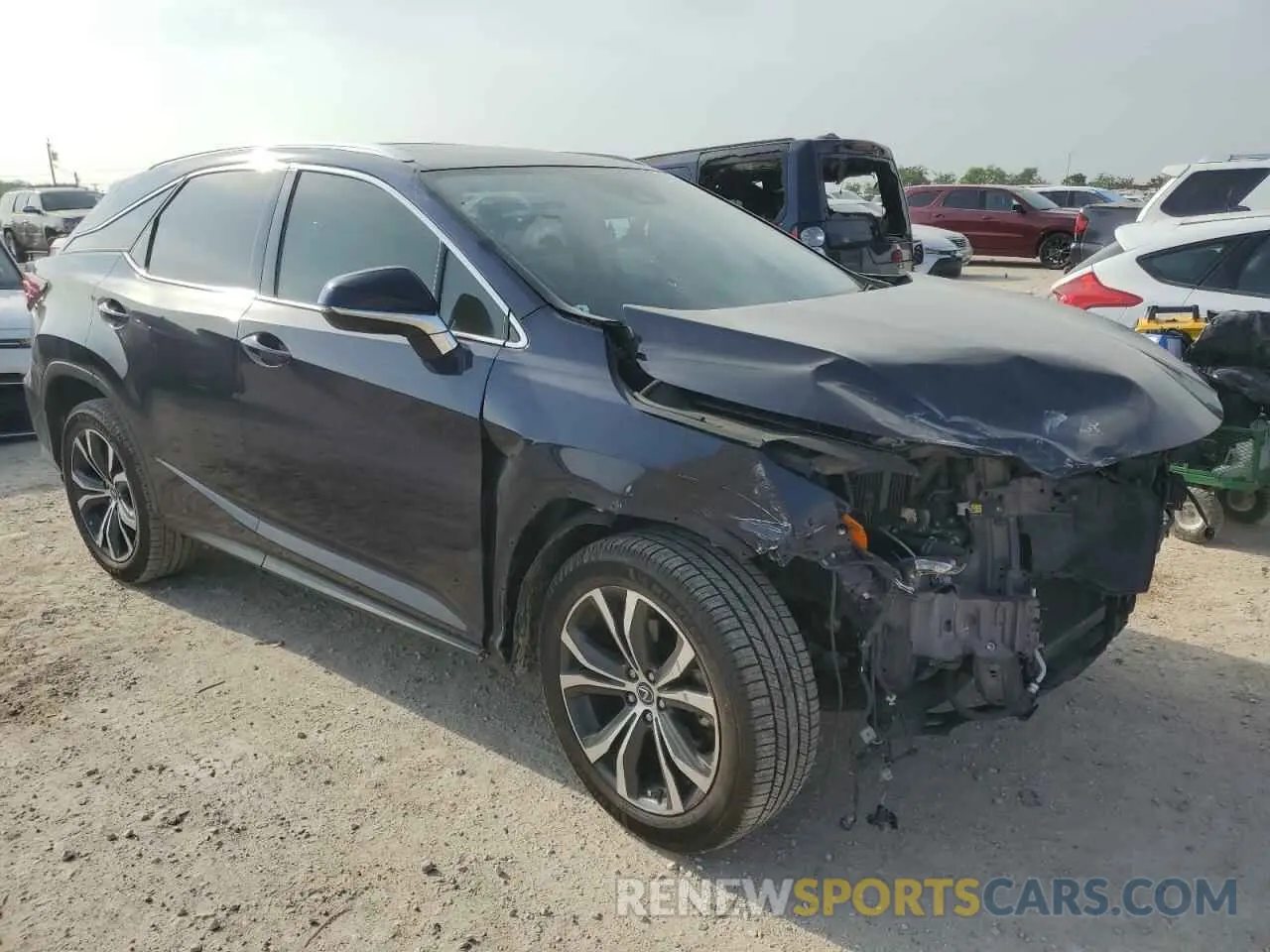 4 Фотография поврежденного автомобиля 2T2HZMAA5LC165832 LEXUS RX350 2020
