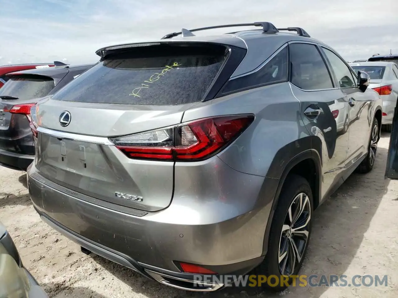 4 Фотография поврежденного автомобиля 2T2HZMAA6LC162745 LEXUS RX350 2020