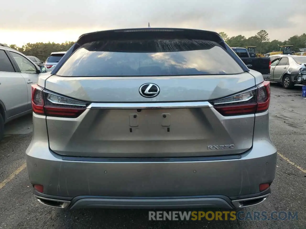6 Photograph of a damaged car 2T2HZMAA9LC181872 LEXUS RX350 2020