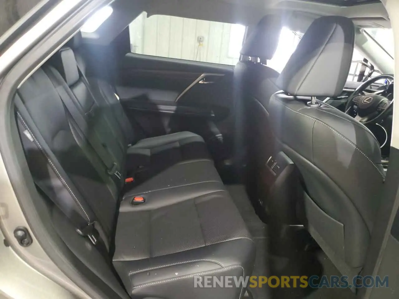 11 Фотография поврежденного автомобиля 2T2HZMDA0LC236883 LEXUS RX350 2020
