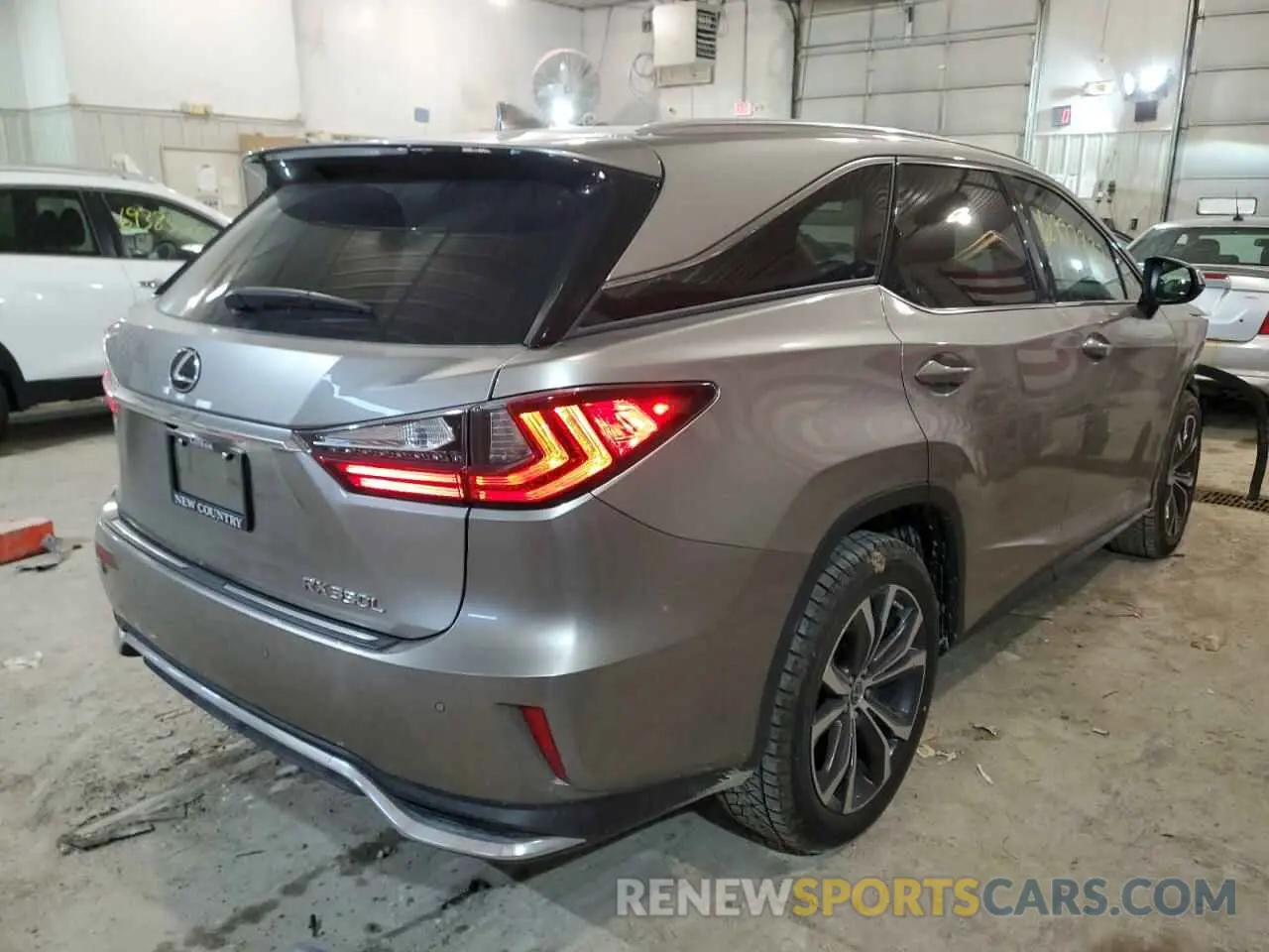 3 Фотография поврежденного автомобиля JTJHZKFA9L2022122 LEXUS RX350 2020