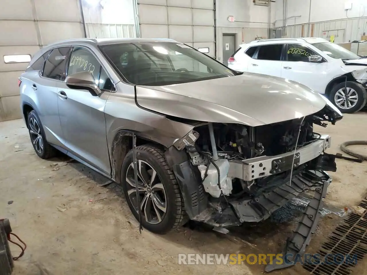 4 Фотография поврежденного автомобиля JTJHZKFA9L2022122 LEXUS RX350 2020