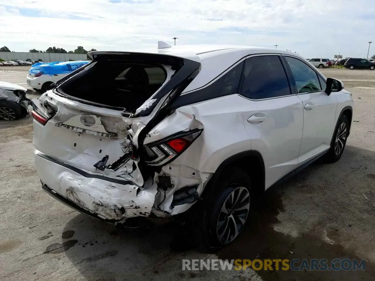 4 Фотография поврежденного автомобиля 2T2AZMAAXMC185450 LEXUS RX350 2021