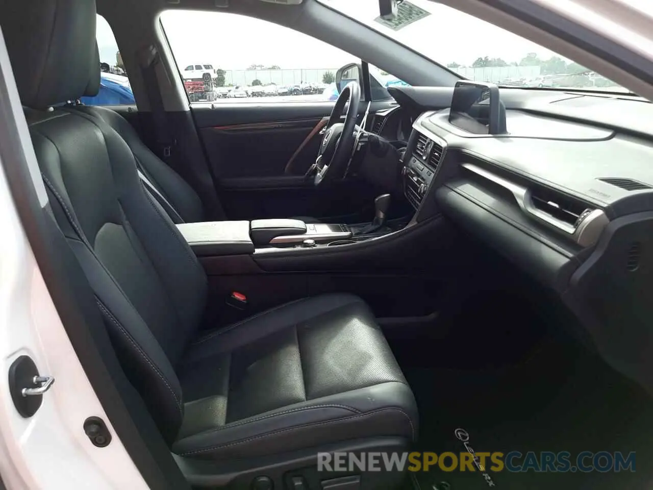 5 Фотография поврежденного автомобиля 2T2AZMAAXMC185450 LEXUS RX350 2021