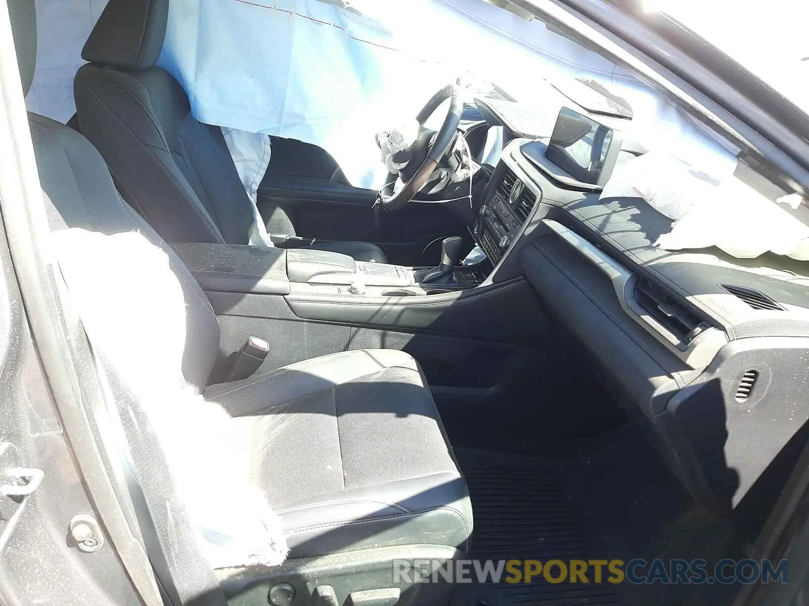 5 Photograph of a damaged car 2T2HZMAA0MC190493 LEXUS RX350 2021