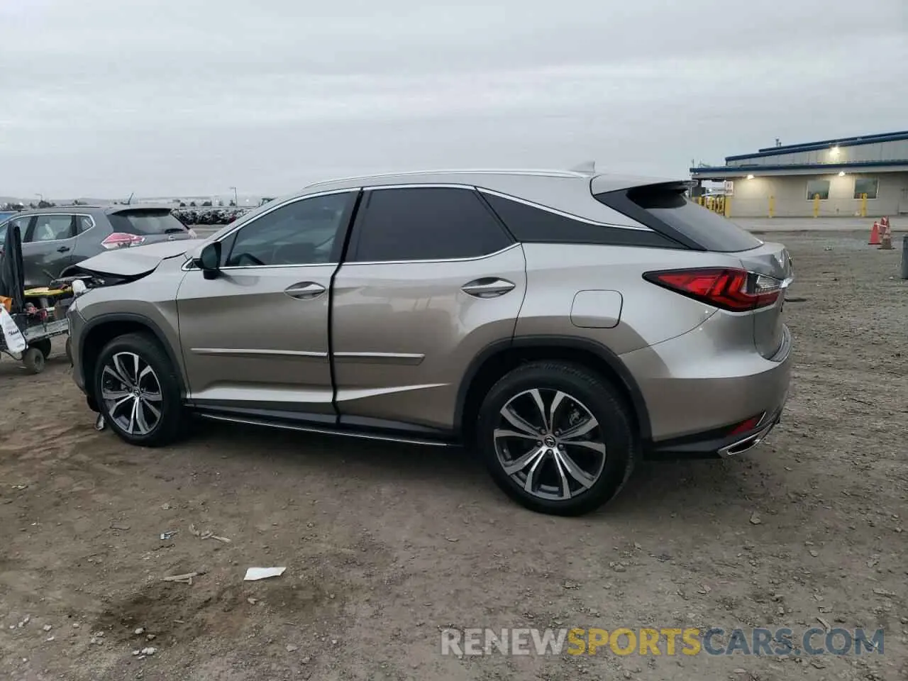 2 Фотография поврежденного автомобиля 2T2HZMAA6MC187176 LEXUS RX350 2021
