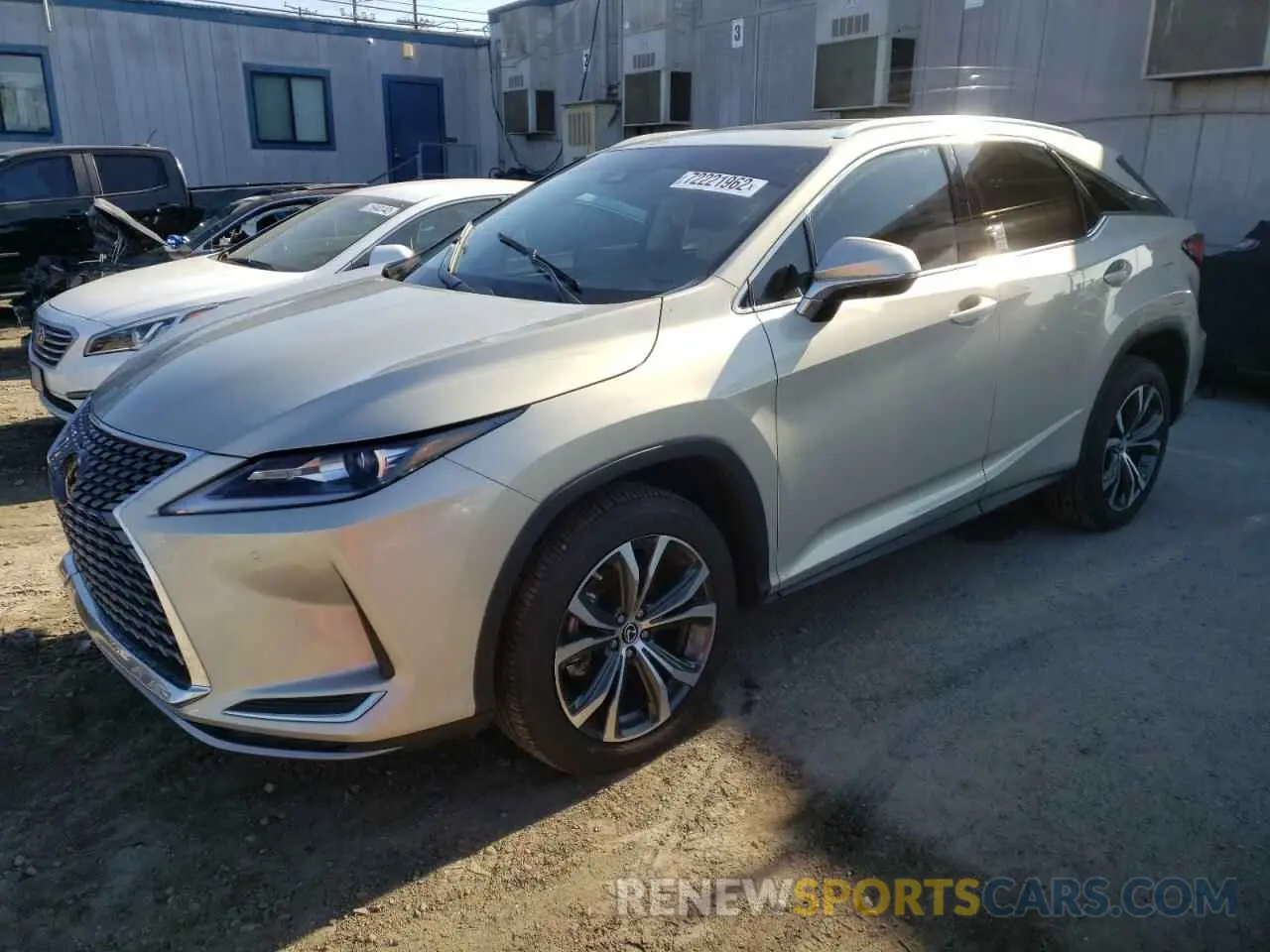 1 Фотография поврежденного автомобиля 2T2HZMAA6MC201352 LEXUS RX350 2021