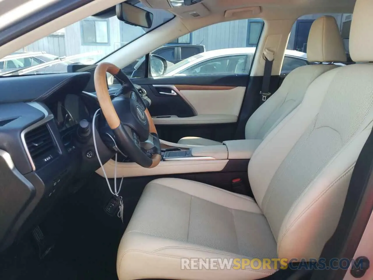 7 Фотография поврежденного автомобиля 2T2HZMAA6MC201352 LEXUS RX350 2021