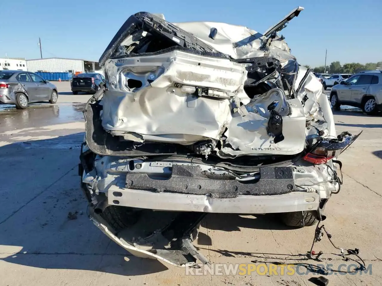6 Photograph of a damaged car 2T2HZMAA7MC208634 LEXUS RX350 2021