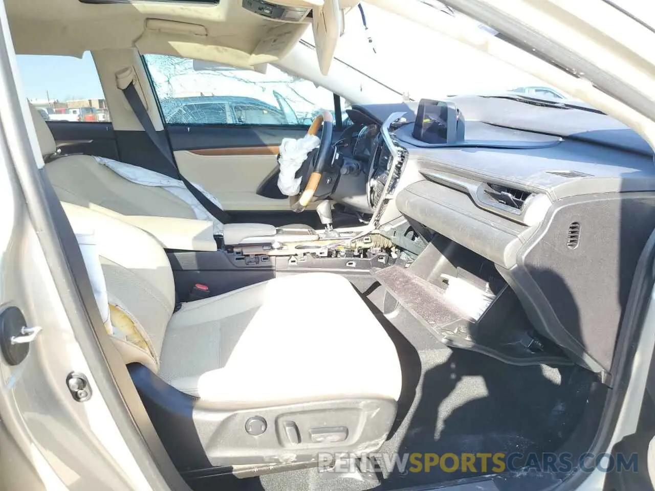 7 Photograph of a damaged car 2T2HZMAA7MC208634 LEXUS RX350 2021