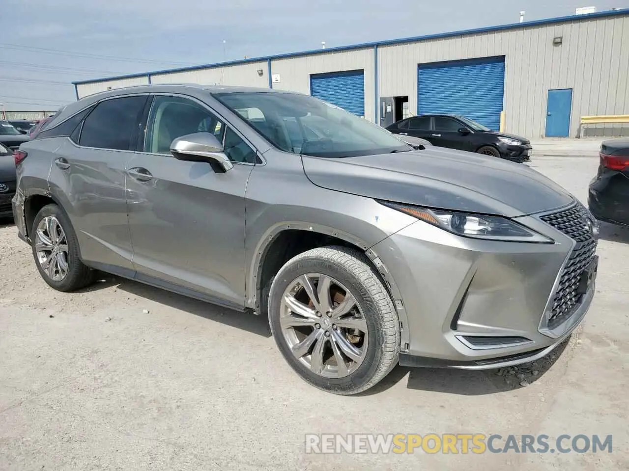 4 Photograph of a damaged car 2T2HZMAA9MC204231 LEXUS RX350 2021