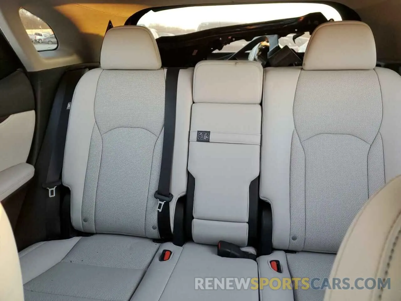 10 Фотография поврежденного автомобиля 2T2HZMAAXMC182742 LEXUS RX350 2021