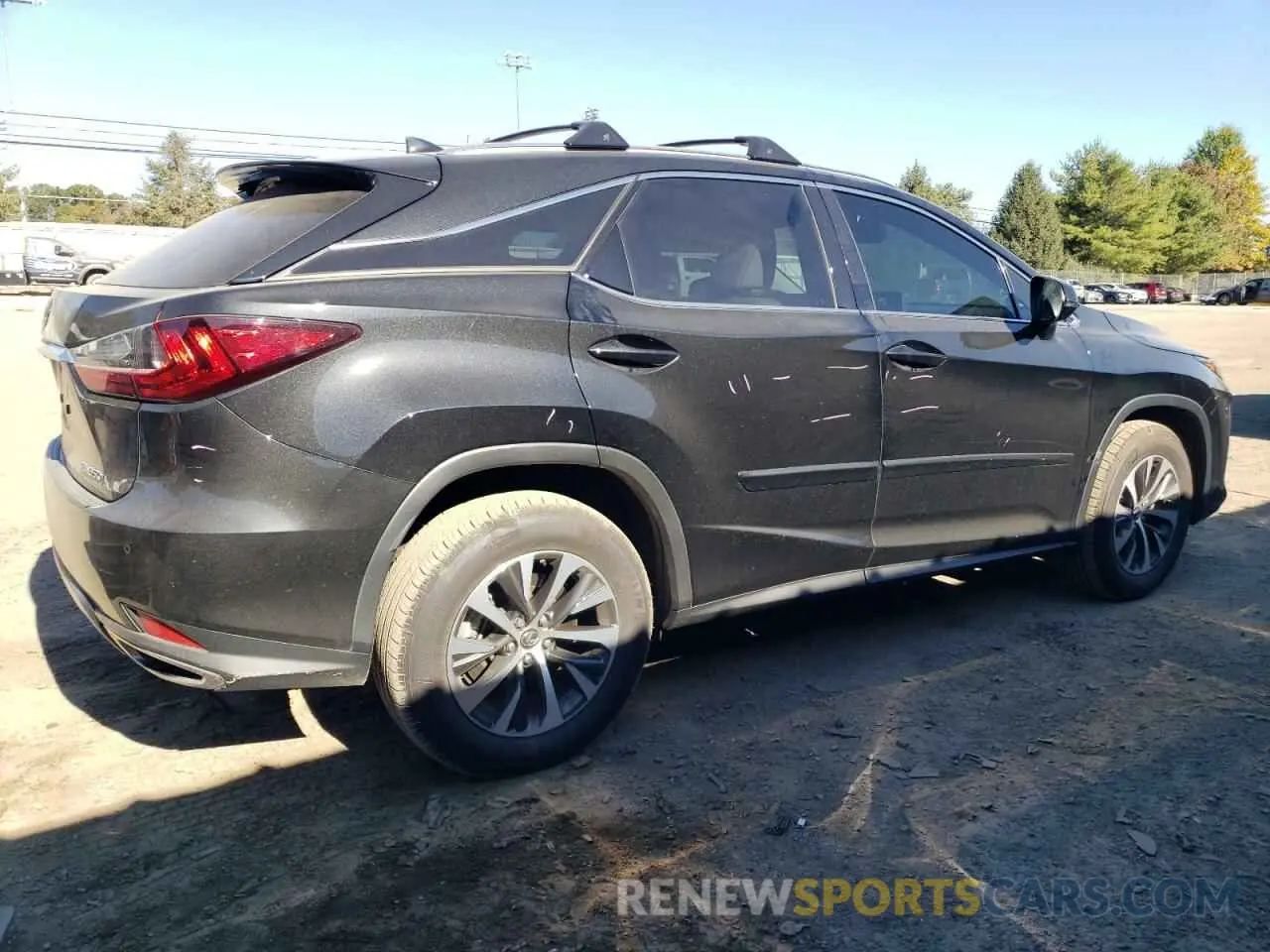 3 Photograph of a damaged car 2T2HZMDA3MC261603 LEXUS RX350 2021