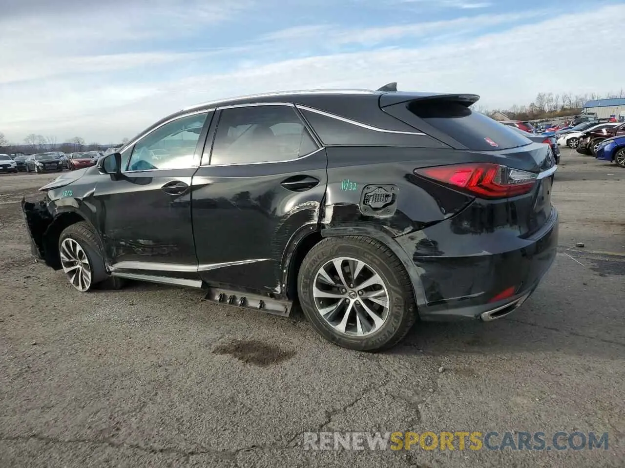 2 Фотография поврежденного автомобиля 2T2HZMDA5MC259061 LEXUS RX350 2021