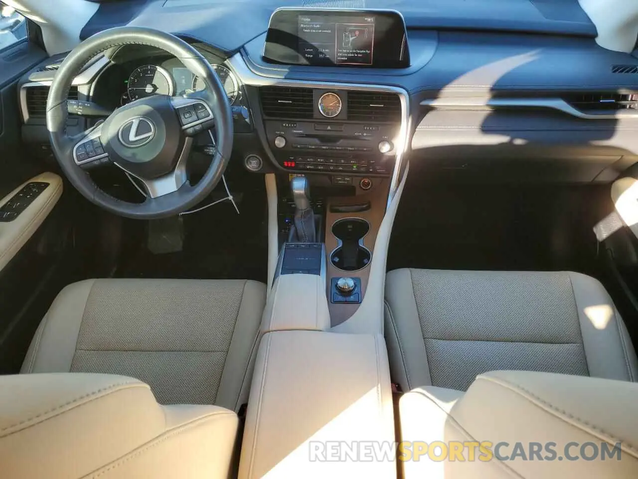 8 Фотография поврежденного автомобиля 2T2HZMDA5MC296739 LEXUS RX350 2021
