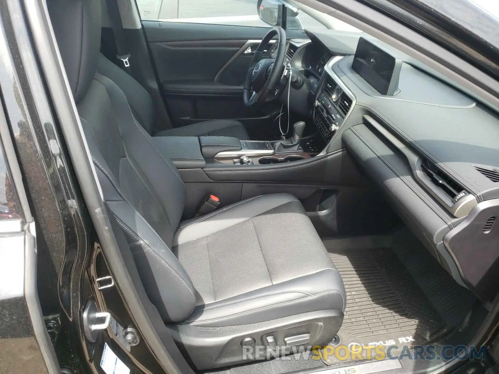 5 Photograph of a damaged car 2T2HZMDA7MC267985 LEXUS RX350 2021
