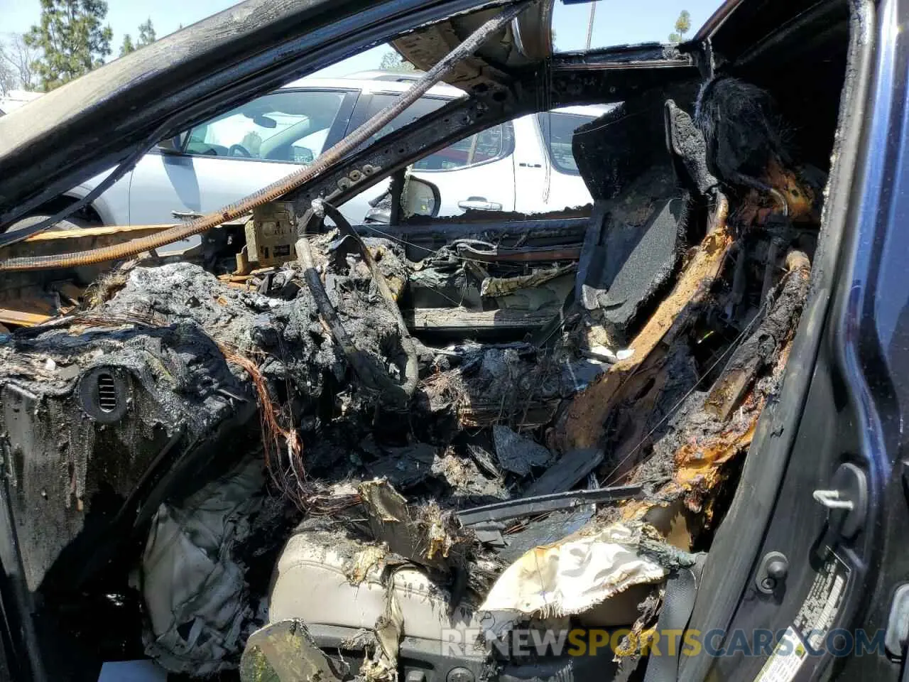 7 Photograph of a damaged car 2T2HZMAA2NC244975 LEXUS RX350 2022