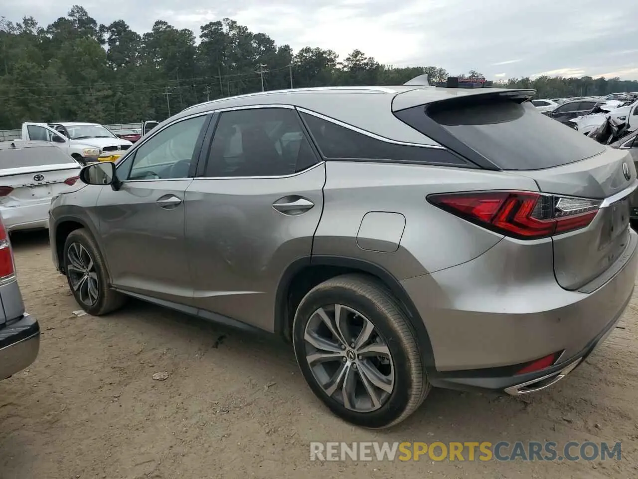 2 Фотография поврежденного автомобиля 2T2HZMAA3NC226582 LEXUS RX350 2022