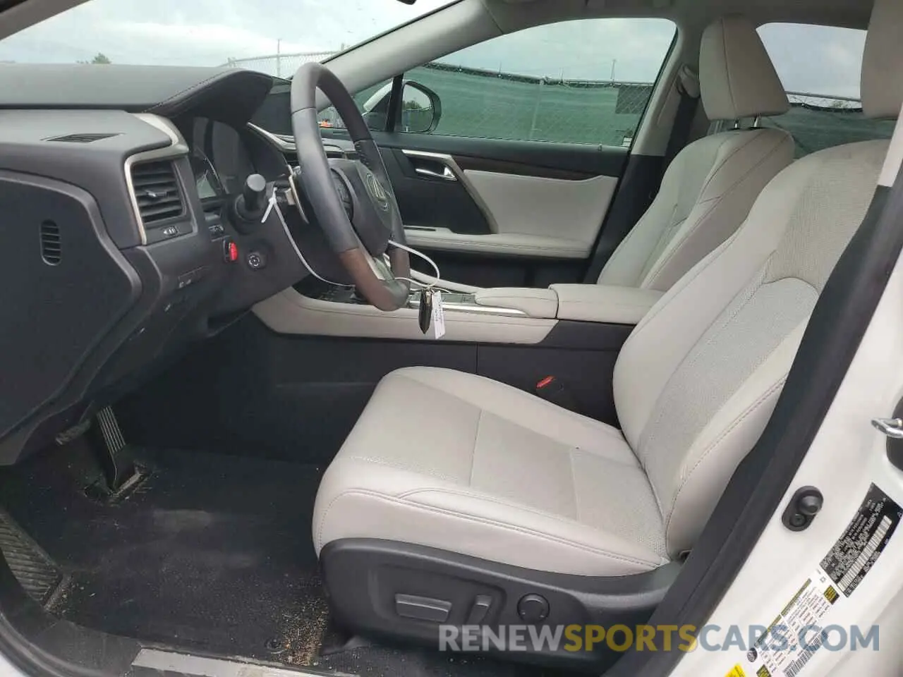 7 Фотография поврежденного автомобиля 2T2HZMAA3NC240773 LEXUS RX350 2022