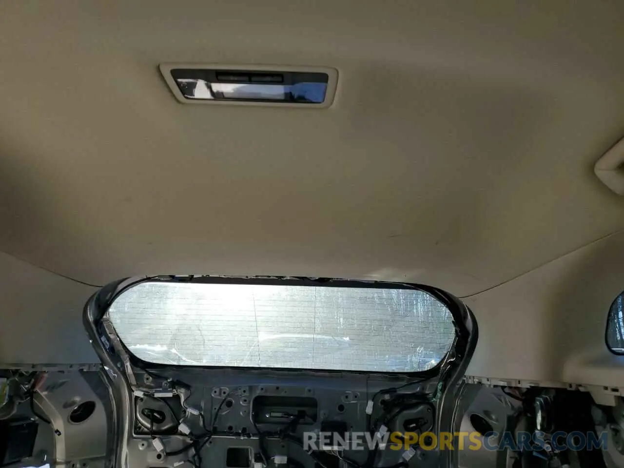 10 Photograph of a damaged car 2T2HZMDA9NC361528 LEXUS RX350 2022
