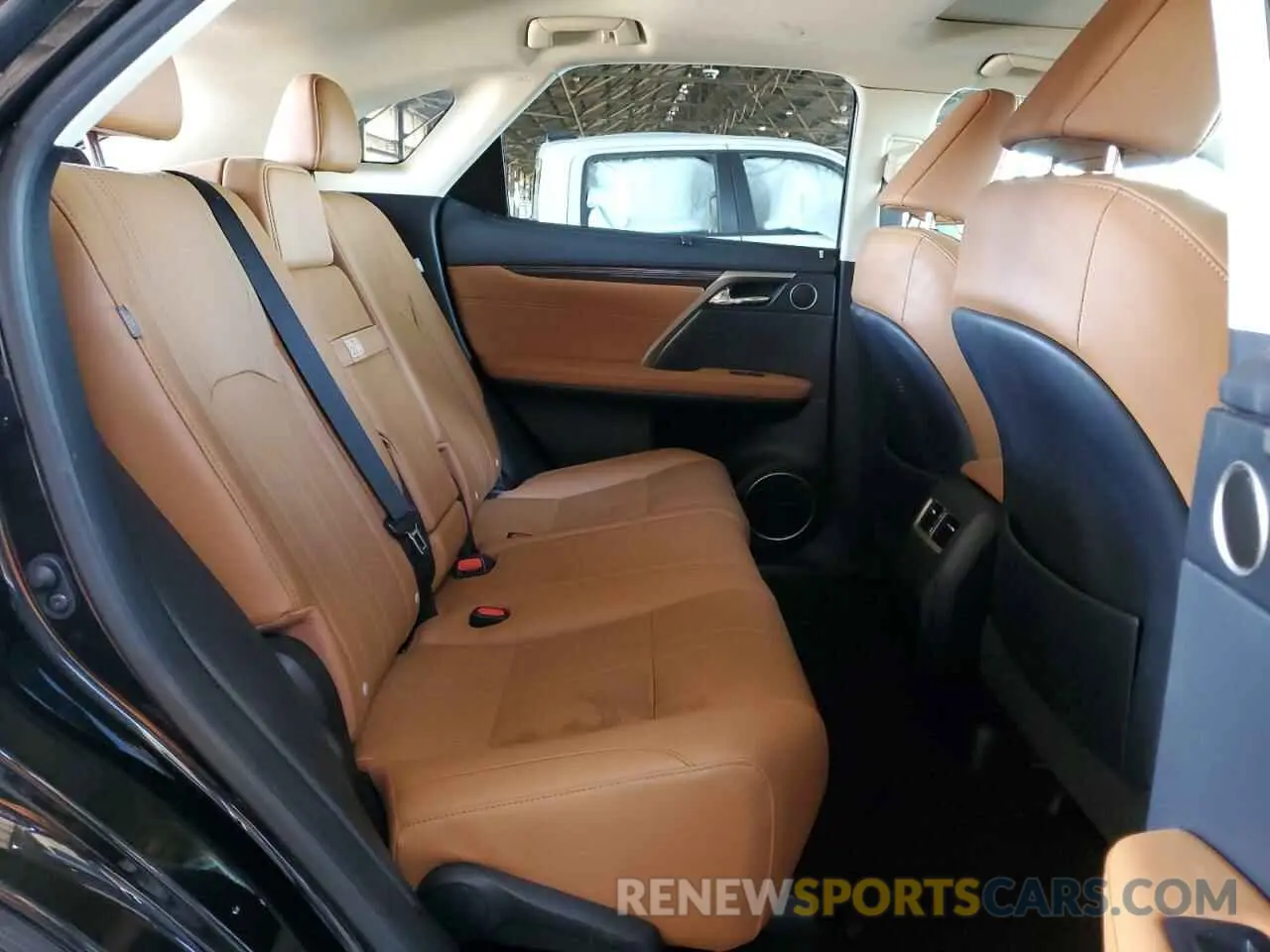 10 Фотография поврежденного автомобиля 2T2JZMAA5NC250349 LEXUS RX350 2022