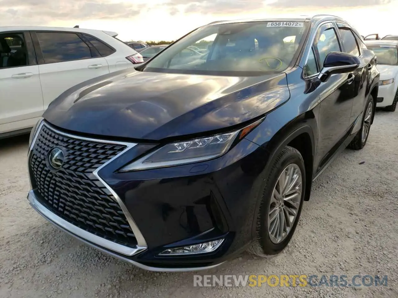 2 Фотография поврежденного автомобиля 2T2JZMAAXNC231103 LEXUS RX350 2022