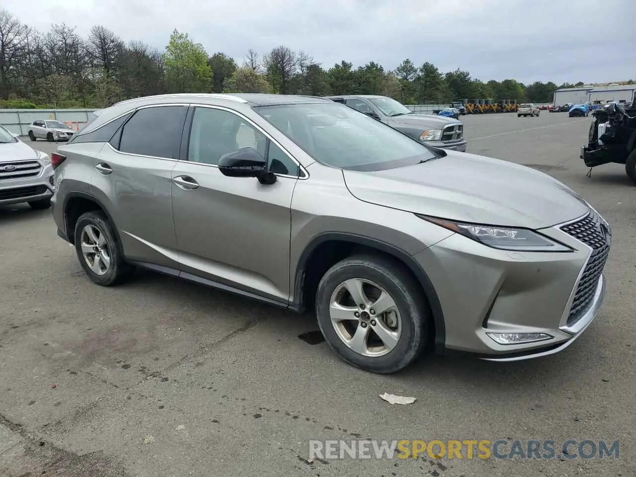 4 Фотография поврежденного автомобиля 2T2JZMDA6NC320873 LEXUS RX350 2022