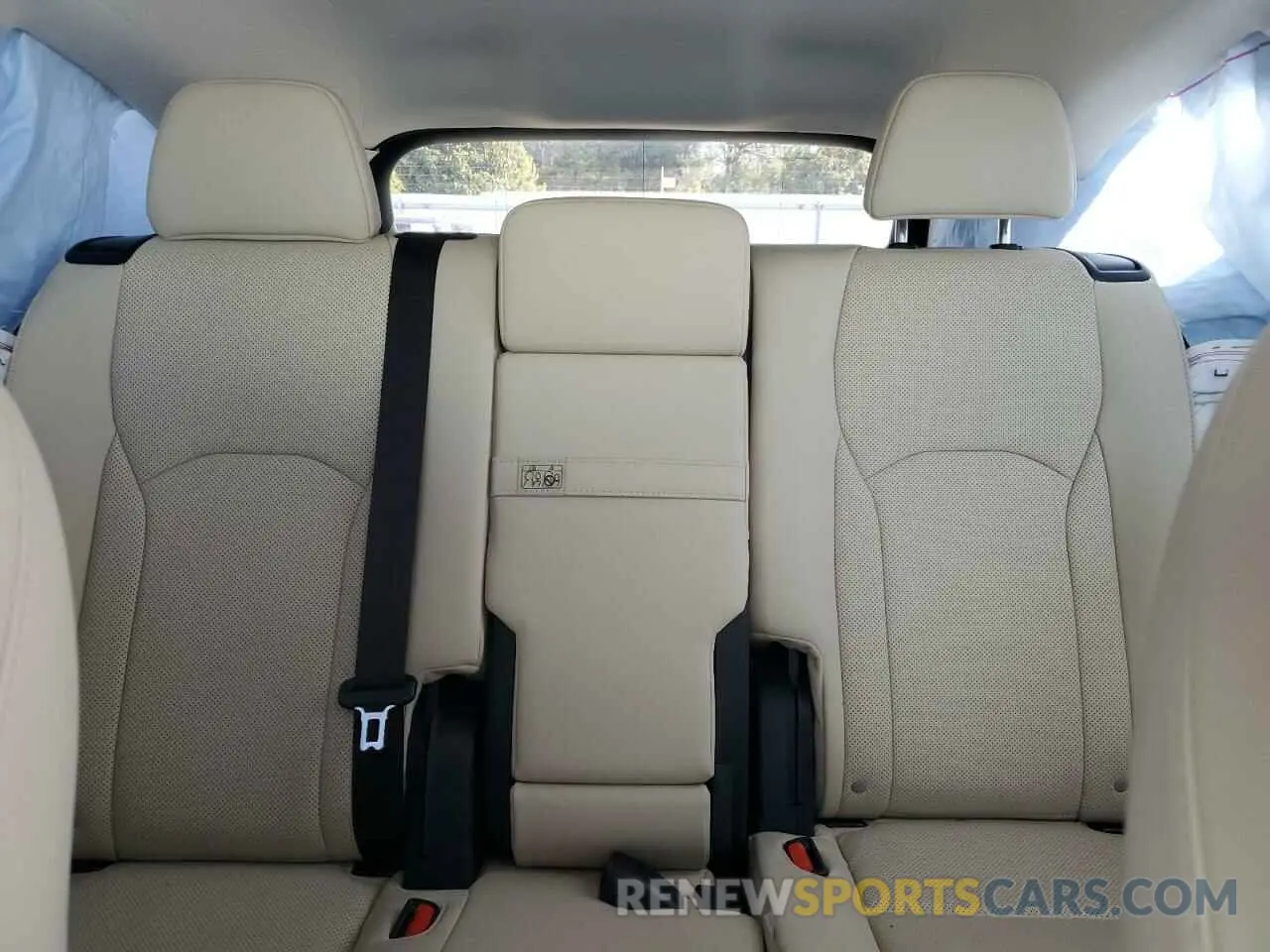 10 Photograph of a damaged car JTJHZKEA8N2025596 LEXUS RX350 2022