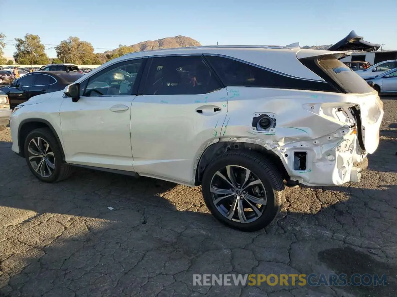 2 Фотография поврежденного автомобиля JTJHZKFA4N2037694 LEXUS RX350 2022