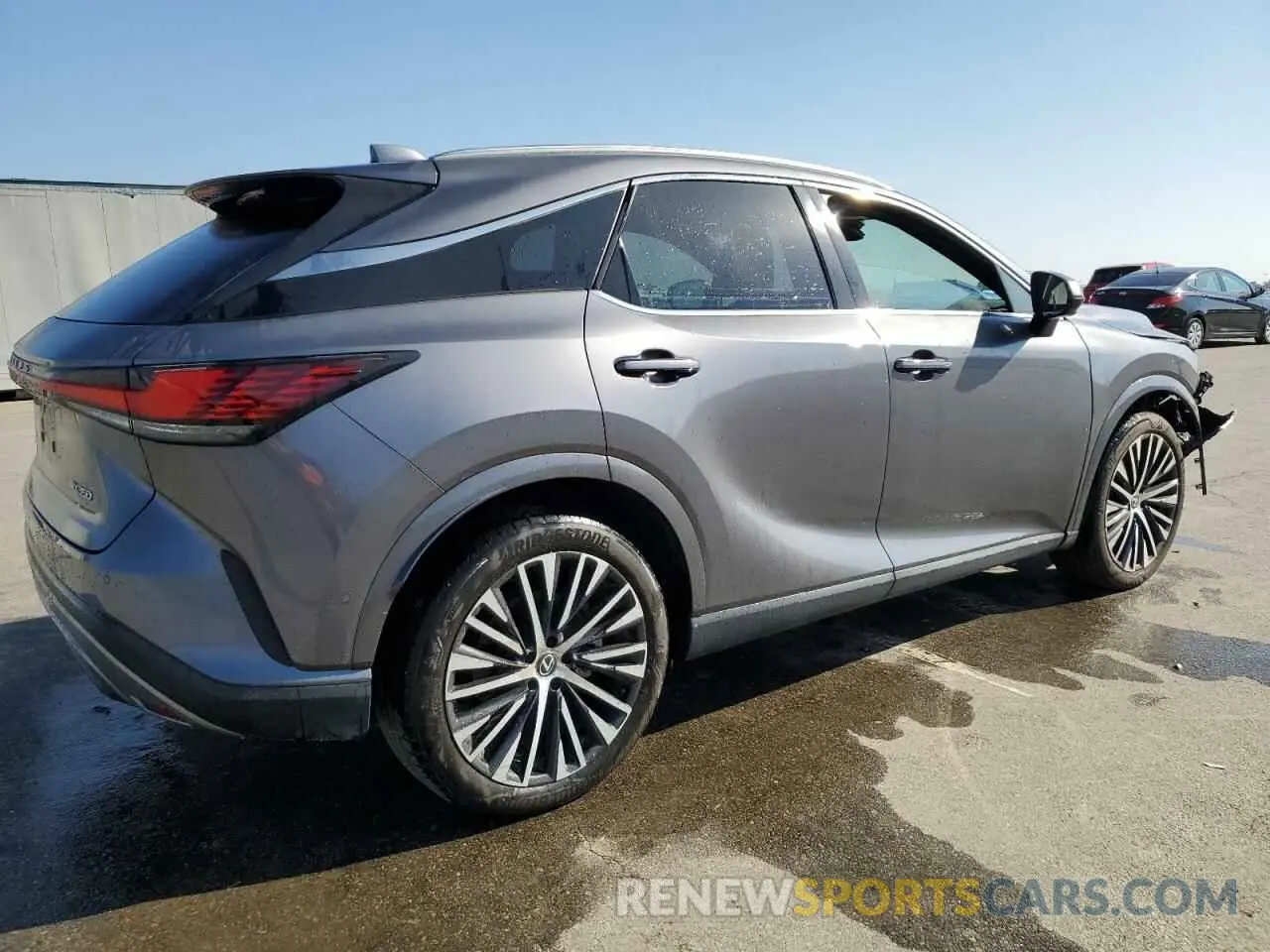 3 Фотография поврежденного автомобиля 2T2BAMBA1PC010695 LEXUS RX350 2023