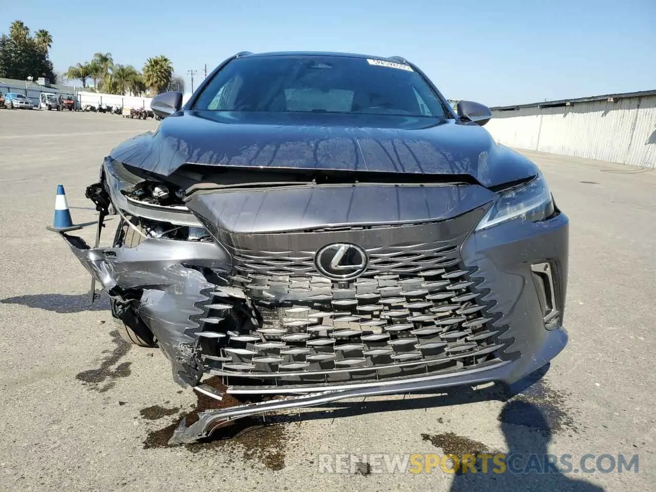 5 Фотография поврежденного автомобиля 2T2BAMBA1PC010695 LEXUS RX350 2023