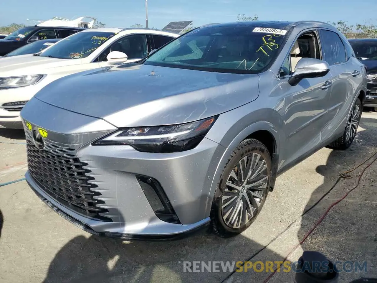 1 Фотография поврежденного автомобиля 2T2BAMBA2PC015811 LEXUS RX350 2023