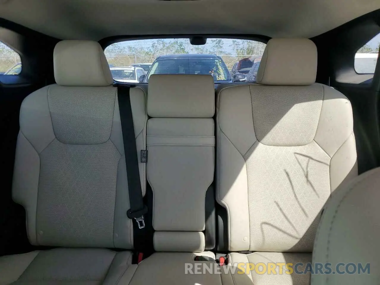 10 Фотография поврежденного автомобиля 2T2BAMBA2PC015811 LEXUS RX350 2023