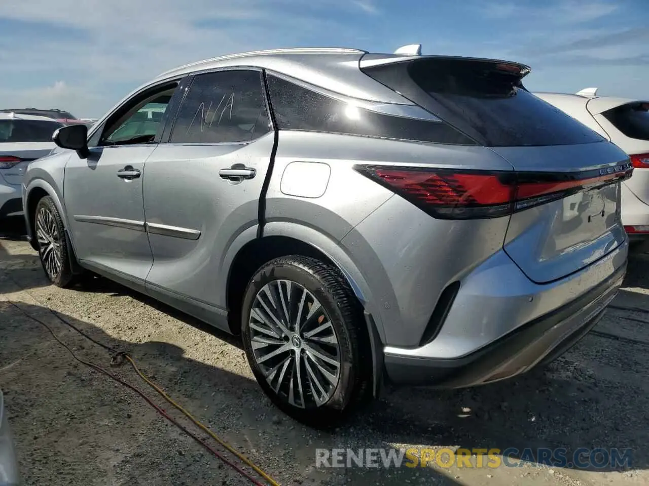 2 Фотография поврежденного автомобиля 2T2BAMBA2PC015811 LEXUS RX350 2023