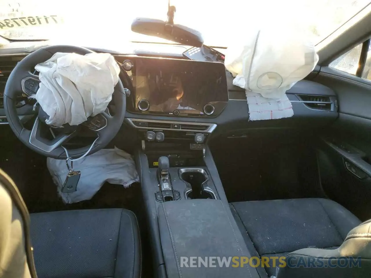 8 Фотография поврежденного автомобиля 2T2BAMBA3PC014151 LEXUS RX350 2023