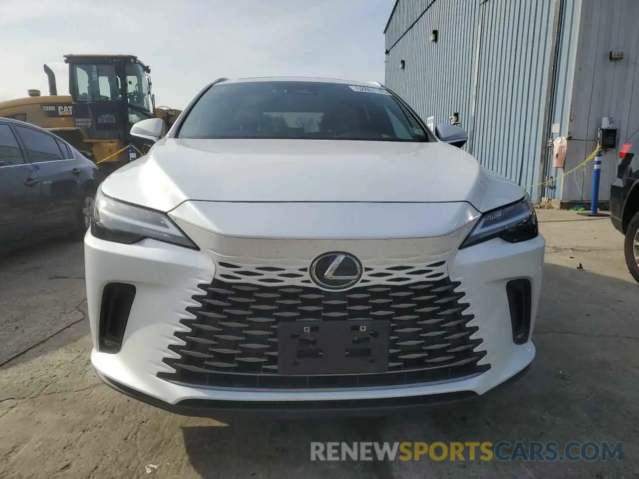 5 Фотография поврежденного автомобиля 2T2BAMCA0PC028720 LEXUS RX350 2023