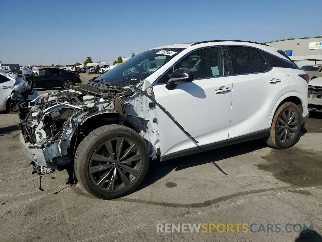 1 Фотография поврежденного автомобиля 2T2BAMCA6PC027264 LEXUS RX350 2023