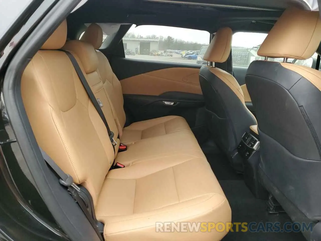 11 Фотография поврежденного автомобиля 2T2BAMCA7PC025247 LEXUS RX350 2023