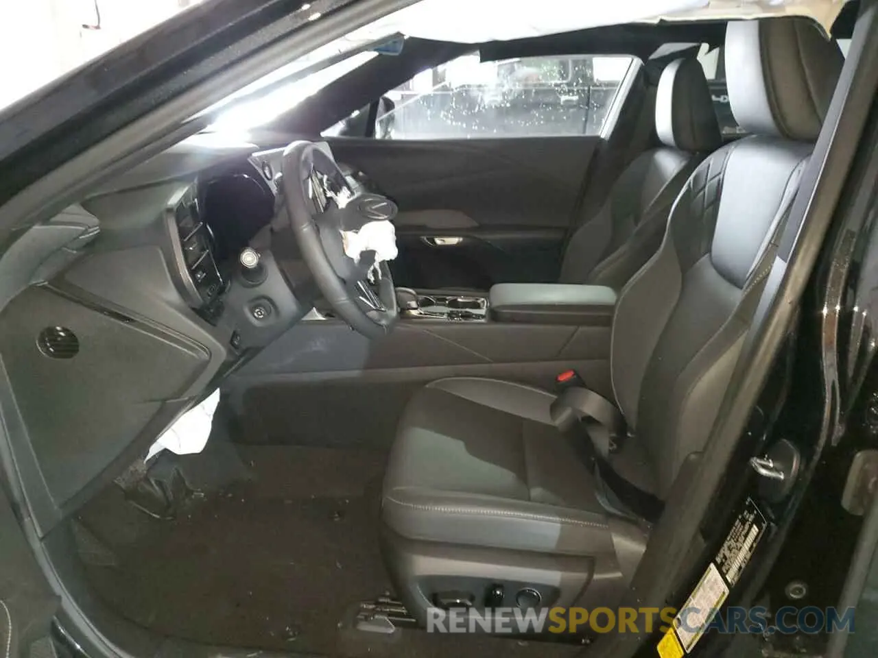 7 Photograph of a damaged car 2T2BAMCA0RC044063 LEXUS RX350 2024