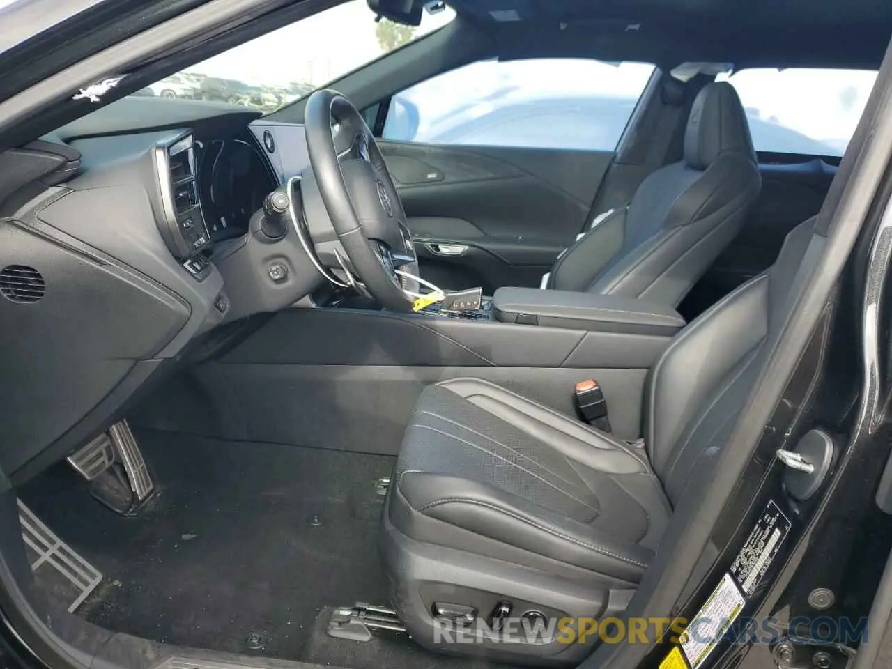 7 Photograph of a damaged car 2T2BAMCA1RC040460 LEXUS RX350 2024