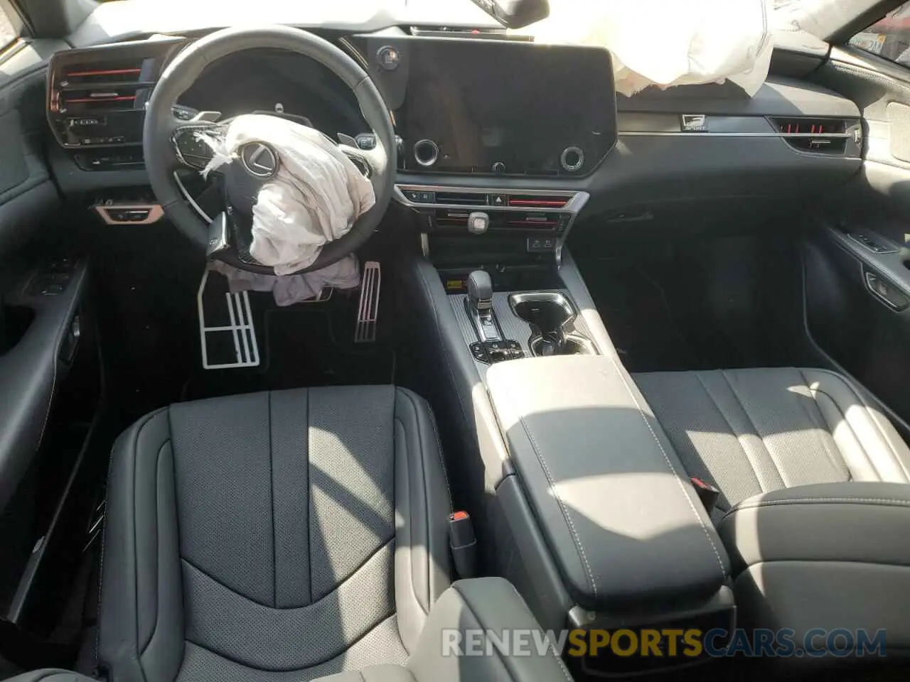8 Фотография поврежденного автомобиля 2T2BAMCA4RC045510 LEXUS RX350 2024
